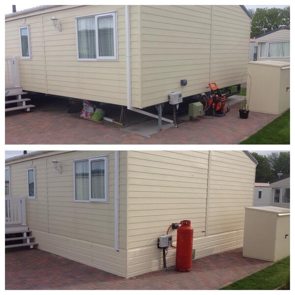 FitEuro's tweet image. Lodge boxed in