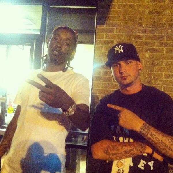 kwikmoney's tweet photo. Me and @LexTopdollar  Ran into @LITO615 lastnight #respect http://t.co/smbyBXh6Td
