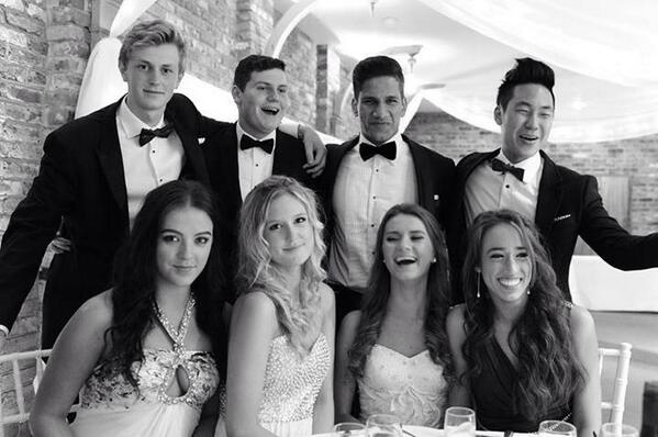ava_bbr's tweet photo. #BestTable #leavers2014 @tomMlomax @henrynathan123 @CandidaMyers @lizziedala @martagoyanes http://t.co/lIQbrf8ZOL