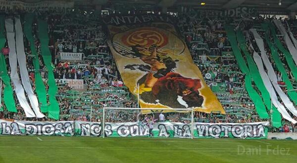 JJVV86's tweet photo. La diosa nos guió a la victoria! http://t.co/uPIVMP4qUs