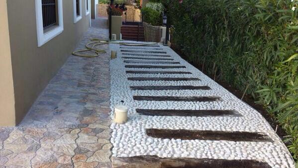 Esspora's tweet image. Proceso de Creación de pasillo con chinos y traviesas de tren #proyectosesspora