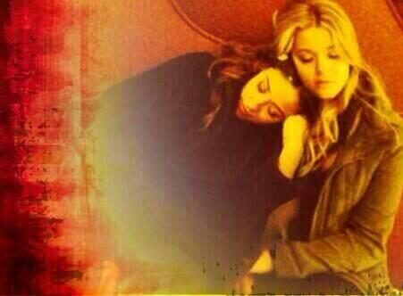 widecuriousity's tweet image. If this edit doesnt make you RT then i dont know what will #TeamEmison