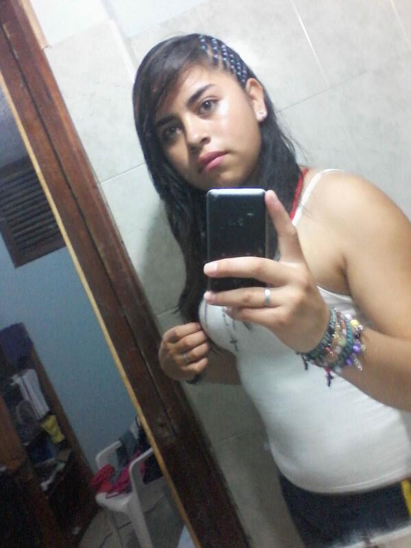 anabel_florez's tweet photo. jum disfrutando de vacacionesjejejej http://t.co/7a8TNiMIod