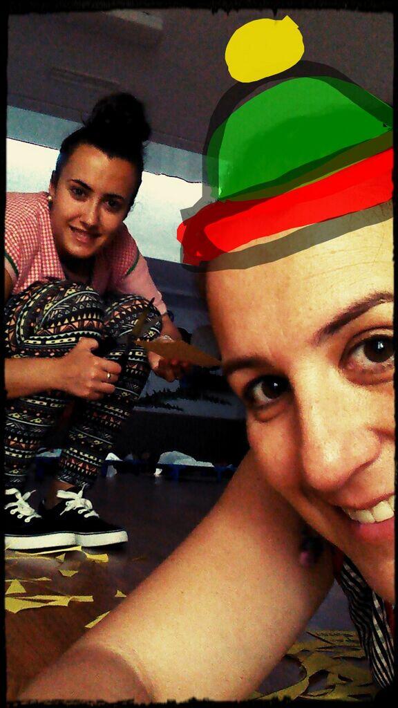 eilacabrita's tweet photo. Trabajando durante la siesta de los más pequeños. Pasión por lo que hacemos! http://t.co/wba5Tw7mYi