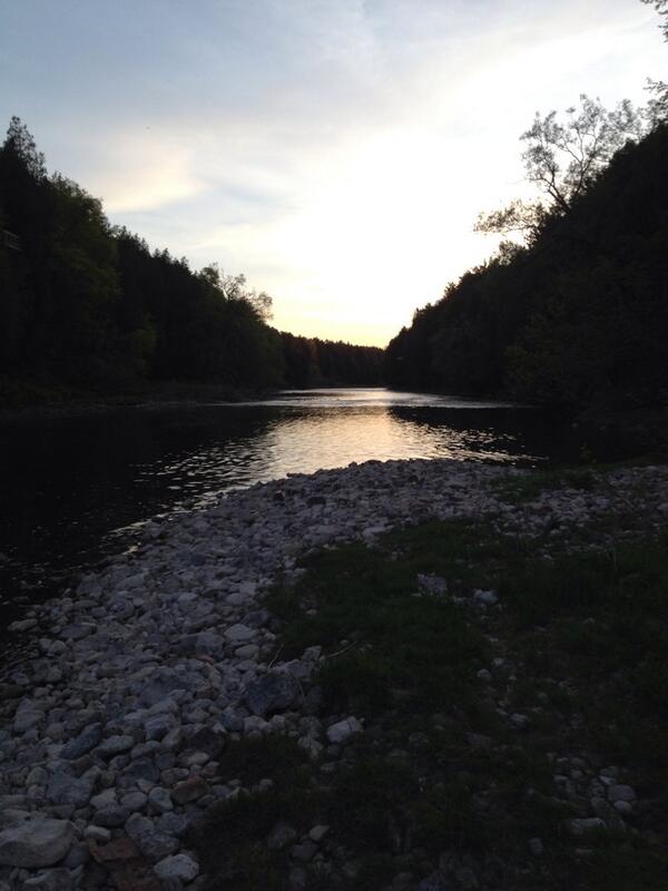 Fish4al's tweet image. Last night sunset on a local river