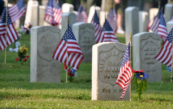 NGBank's tweet photo. Happy  Memorial Day! http://t.co/t2ipOX0b9q