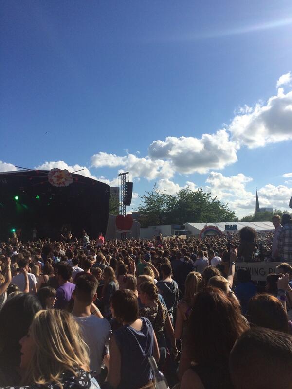 Mel_Bigson's tweet photo. @LSTDBristol great day 👍 http://t.co/j8yNO3S1o2