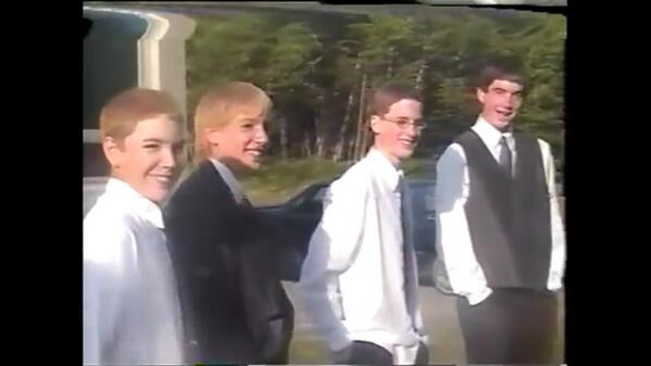 jc_mactavish's tweet image. If I can get 10 retweets @JPauL087 will bring back this amazing look #mullett #sunin