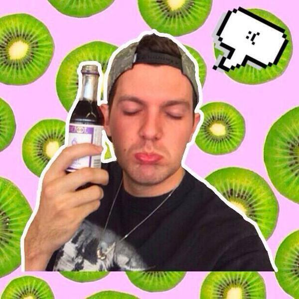 PaolaSkrillera's tweet image. :(