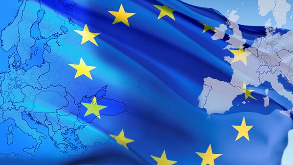 LateMotivCero's tweet photo. "Europe is living a ULTRA celebration" #EnElAire95 http://t.co/XQJIDKJjTF