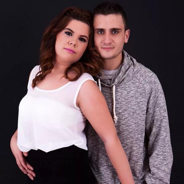 meeli1992's tweet photo. tequiero mi ammoooor!!!!♥ http://t.co/HCspogWm0t