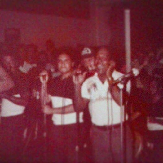 ZonaGuaquera's tweet photo. Hiram Bithorn Stadium. San Juan Puerto Rico 1984 donde @cheofeliciano cantó: Noche Sensacional Foto: @ValladaresDrums #GuacoTips https://t.co/LRjaRI27VH #GuacoesHistoria #GuacoesVenezuela