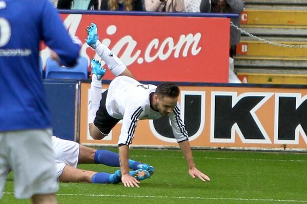 fallwithziam's tweet image. Foto HQ de Liam en el partido de caridad hoy 26 de Mayo en el estadio King Power en Leicester⚽️