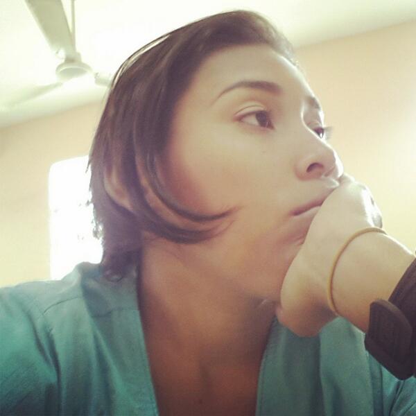 Jerrika_machado's tweet photo. Muy aburrida http://t.co/YyzoeYfZct