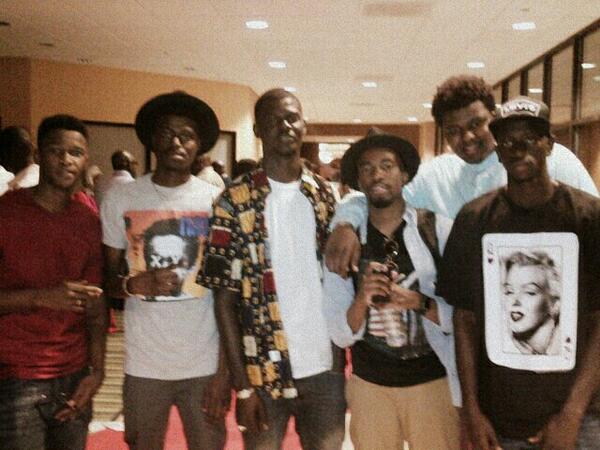 emeldee_'s tweet image. The peoples! 
#DMV #Gamvibes #Sayhu #PositiveFresh