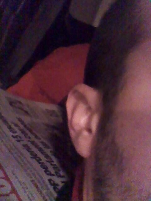 DangerDied88's tweet photo. #fotooreja trabajando repartiendo la prensa @Arturo parroquia @MonaParroquia @FansLaParroquia @_LaParroquia http://t.co/nXvzCExYDo
