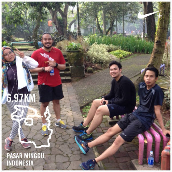 Opique11's tweet photo. I just ran 6.97 km with Nike+. http://t.co/kN8BVQQwhB #nikeplus http://t.co/bOqAGY1u8o