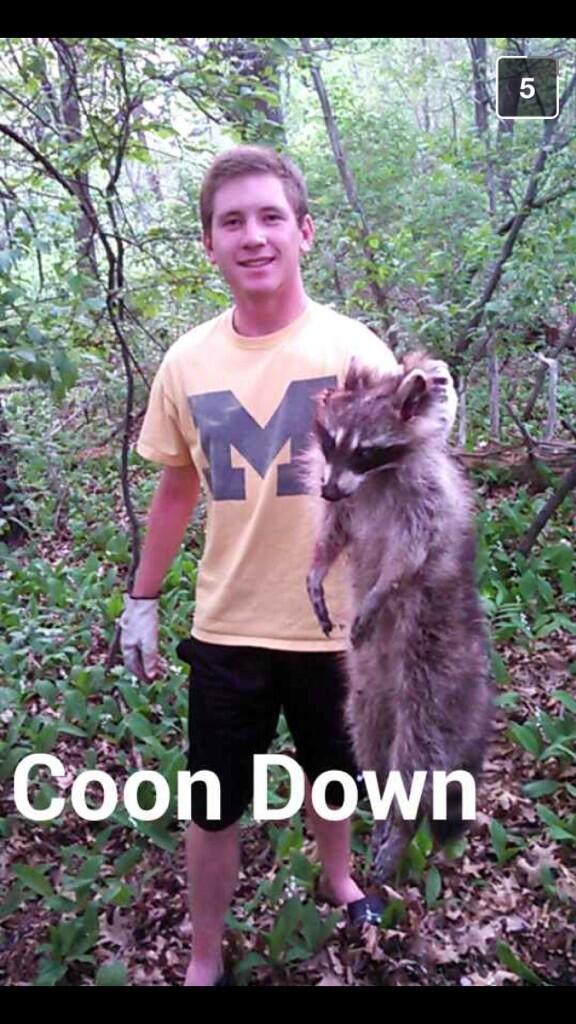 PortageComplime's tweet photo. S/O to @JakeKreckman for this coon! #coondown http://t.co/esSSBjMPmo