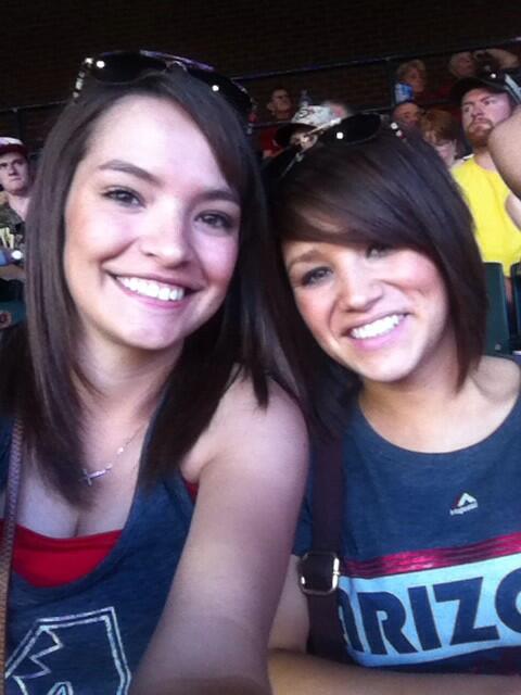 aub_raeann's tweet photo. Oh yeah made the jombotron!! #GoDbacks http://t.co/uBbvuTfAAn