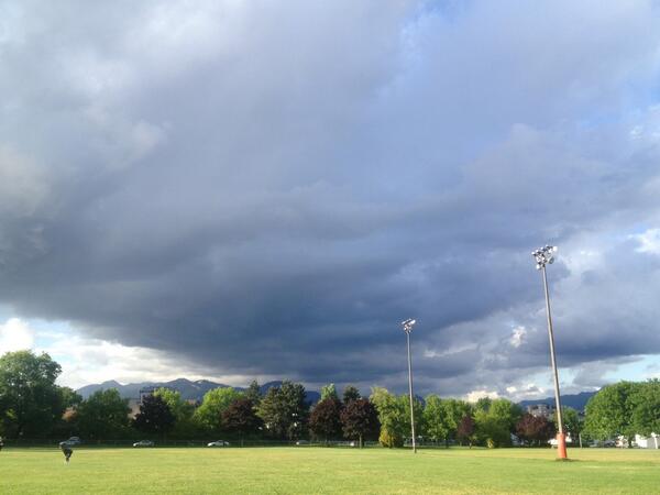 thegildedsprout's tweet image. So... That's ominous... #rain #storm #nosoftball