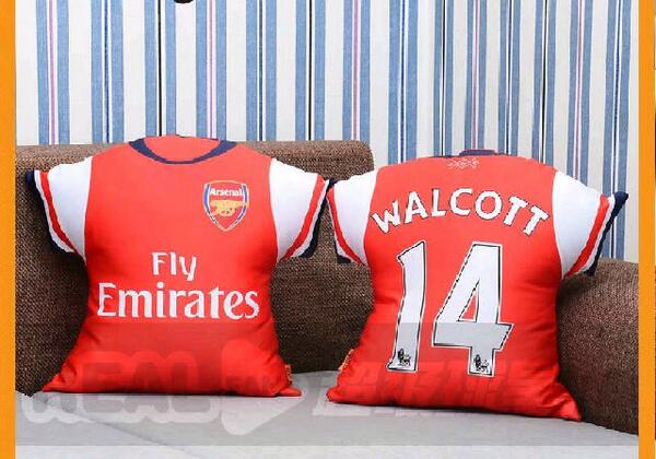 Bantal Import Real Fans only 110rbu Pin :745c644d / 089683261595 #Arsenal #Gooners #Walcott