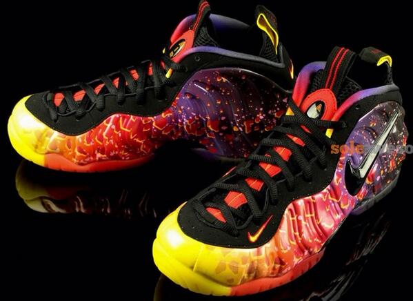 SoleBoyss's tweet photo. Asteroid Foams http://t.co/2YLY9lqw4m