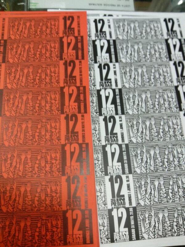 VaujausTeatro's tweet photo. Recordad que ya podéis adquirir vuestras entradas para el estreno de este fin de semana en el hall de la ETSA #12SP http://t.co/1mTmYXRGpO