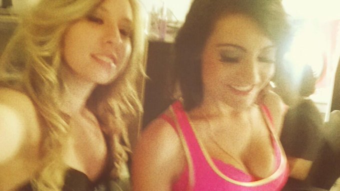 "@SofieCarterXXX @ChaseRyderxxx and I get a little wild on http://t.co/Do3JJAIq0C @PrnStrCamHouse http://t<a class="tags" target="_blank" title="On Twitter" href="/?out=eyJ0eXAiOiJKV1QiLCJhbGciOiJIUzUxMiJ9.eyJpYXQiOjE3MjA5MzQ0MDYsImlzcyI6InR3cG9ybnN0YXJzLmNvbSIsIm5iZiI6MTcyMDkzNDQwNiwiZXhwIjoxNzUyNDcwNDA2LCJyZWRpcmVjdF91cmwiOiJodHRwczovL3R3aXR0ZXIuY29tL1NvZmllQ2FydGVyWFhYIn0.SK18jcAjq8vZbSXpjakIHBEJbN_tYKLTADEgngjDAfJMm75ve4veC1fWXNMIpqG51-rbRl6Io-a2RUgdDSLo_A">@SofieCarterXXX</a><a class="tags" href="/tag/chaseryderxxx">@chaseryderxxx</a><a href="/tag/camshow"class="tags"><span>#camshow</span></a><a href="/tag/goodshit"class="tags"><span>#goodshit</span></a><a href="/tag/hornygirls"class="tags"><span>#hornygirls</span></a>