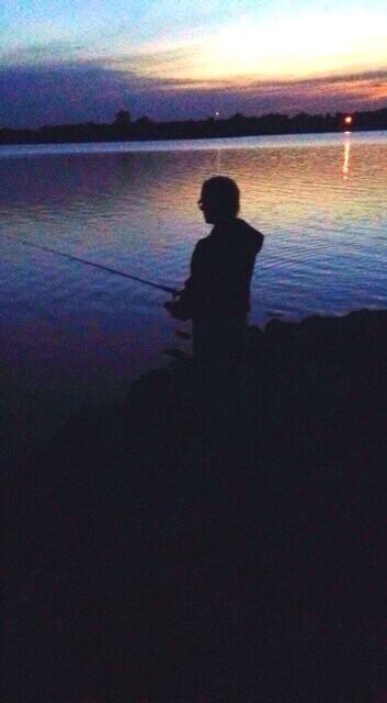 My_Outdoors's tweet photo. Nothing like a little night fishing and a beautiful Kansas sunset from @SaraaDunnn enjoying #ouroutdoors http://t.co/0ok3ouwHMf