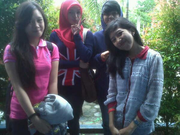 Novydingdong's tweet photo. @IraApriyati @Lili_jha @trytann http://t.co/YP1zkDDhOL