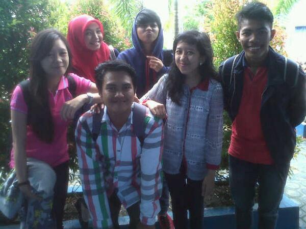 Novydingdong's tweet photo. @Lili_jha @trytann @IraApriyati @GrandyTanaka @WindrianEpelan http://t.co/XThC3IwC6p