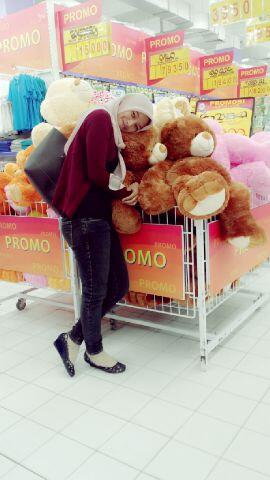 Novydingdong's tweet photo. Bulubuluu :* http://t.co/RcQv89pf5u