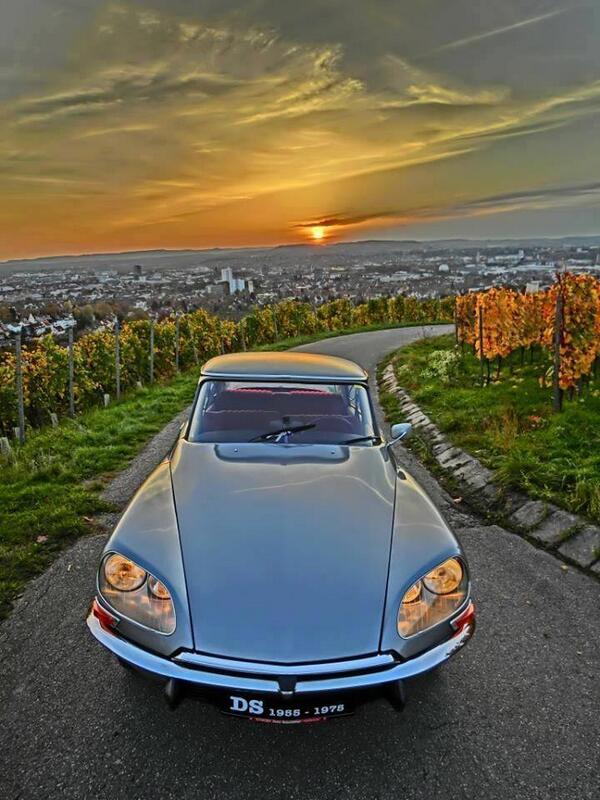 CitroenEspana's tweet photo. ¿Estáis preparados para un nuevo día? #FelizMartes http://t.co/dMF8z6UOf0