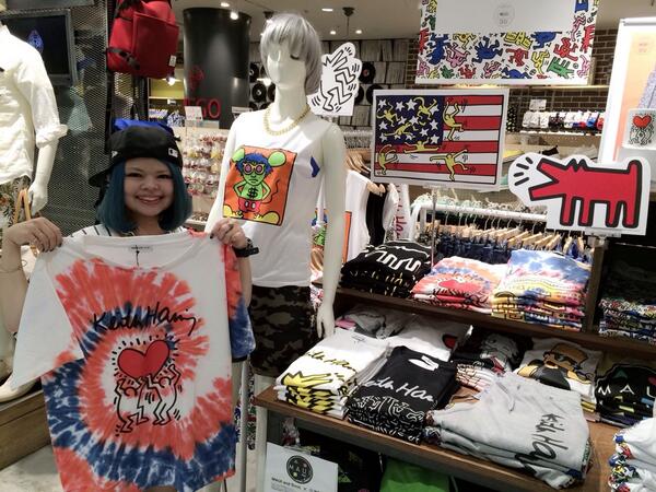 Wego 名古屋エリア בטוויטר Keith Haring Wego こんにちは 名古屋パルコ店です 問い合わせ多数のキース へリングコラボ タイダイプルオーバーがついに販売開始 数量限定なので気になる方はお早めに 皆様のご来店お待ちしております Http T Co 2mvjzhbgcp