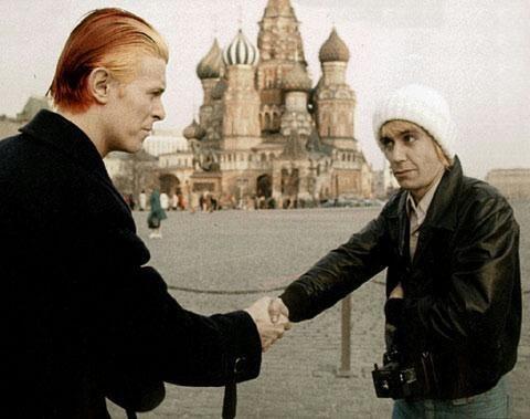 HistoryInPics's tweet photo. David Bowie &amp; Iggy Pop in Moscow, 1976. http://t.co/7q8GlrkDJM