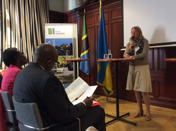"Nordiskt Forum för Handel i Östafrika" har kickat igång i Gävle! Eva Walder från UD inleder. #sharegävle #EACFORUM