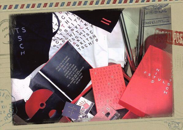 Kangen aku?
Kangen aku atau sudah kangen #HitsKitschBoxset? Tenang sebentar, mengendapkan, mmmm~