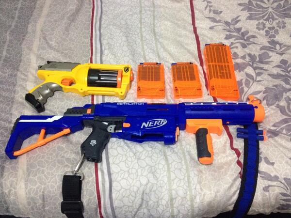 Henryvotran's tweet image. Nerf war anyone?? #Nerf #Retaliator #ExtraMags #ProShooter #VeteranNerfer