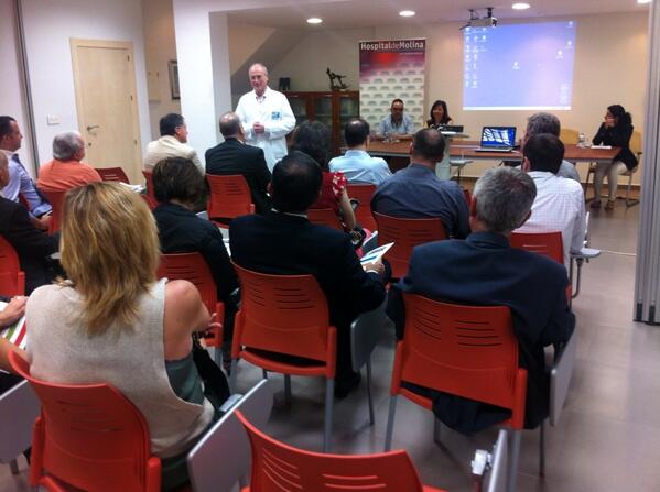 Hospital_Molina's tweet photo. #SemanadelHospital Comienza el Seminario sobre gestión de documentación clínica con @DOCUVIVA. @ciudaddeciencia http://t.co/gfntRKzv0j