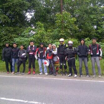 cintrong_kukar's tweet image. riding cintrong tenggarong - balikpapan penyambutan ketum. #ninjacommunity #EastBorneo #kawasakininjaindonesia