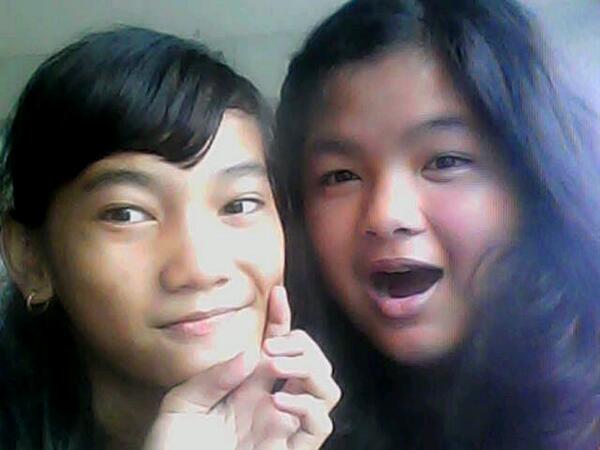 TheMeshTist's tweet photo. @salmadaja19 with @Desiwaruwu http://t.co/muKUvSmQGP