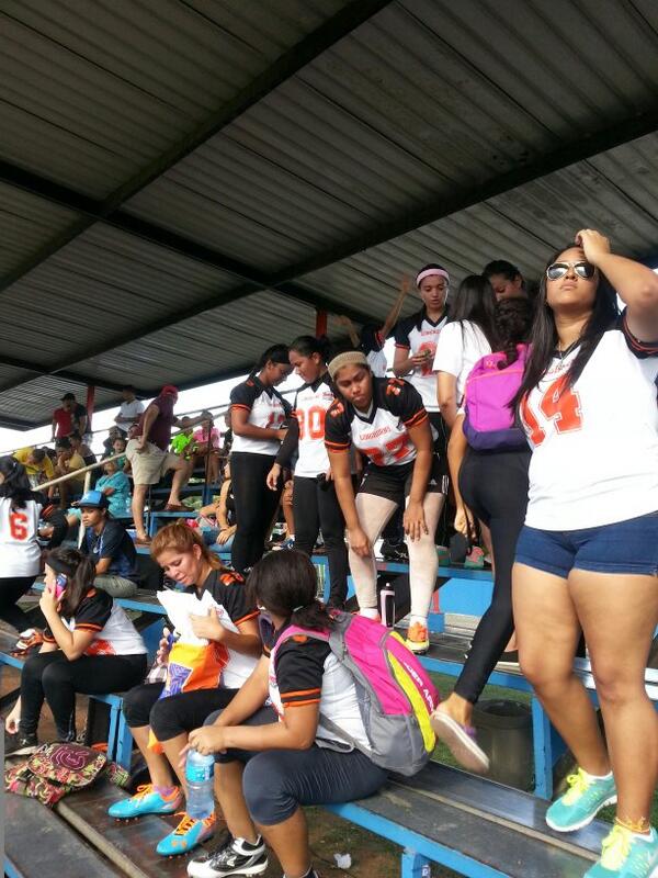 vaqueros_09's tweet photo. Felicitar @LonghornsGirls  por su pase a la final y por su buen trabajo de los amigos de @longhornsmen @mirones15 http://t.co/5pwwBIcs8J