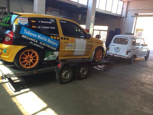 Un abuelo hace lo que haga falta por su nieto... <a href="/RenaultSportES/">Amigos Renault Sport</a> <a href="/susijcn/">jesus carretero</a> <a href="/EscudPlasencia/">Escudería Plasencia</a> jejejee