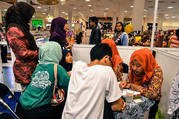 KEPMA's tweet photo. Congratulations! RT @FOMATIKPOLKESMA: NUTRIFAIR 2014 Grand Hall MATOS @nutrifair2014 sukses kaka :) http://t.co/ULe5X1IexY