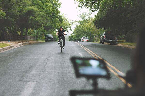 OakleyAction's tweet image. A unique riding tour of Austin, Texas, led by local BMX star @chasehawk512: oak.ly/1opFwyB