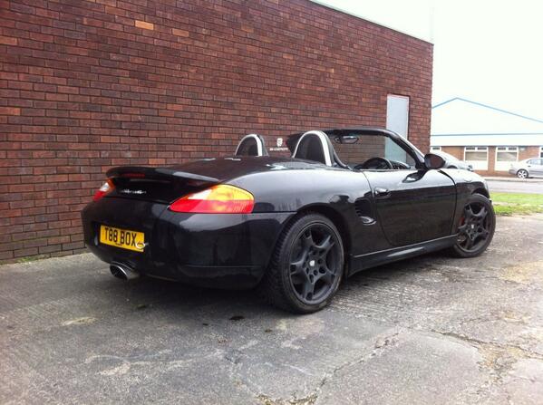 StatusPorsche's tweet photo. Now in for breaking - Boxster with Genuine aero kit - Call us on 01642 791911 #boxster #breaking #porsche #parts http://t.co/J9ro9pZOP3