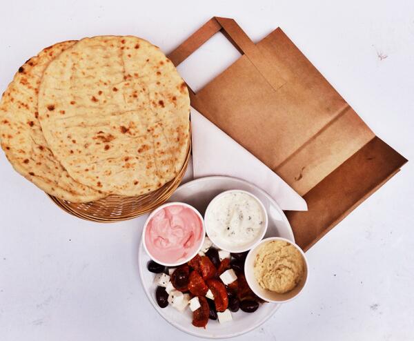 TammySula's tweet image. Win a medium sized deli bag, perfect for a meal at home or friendly get together! Just RT to enter! #mysulasdeli