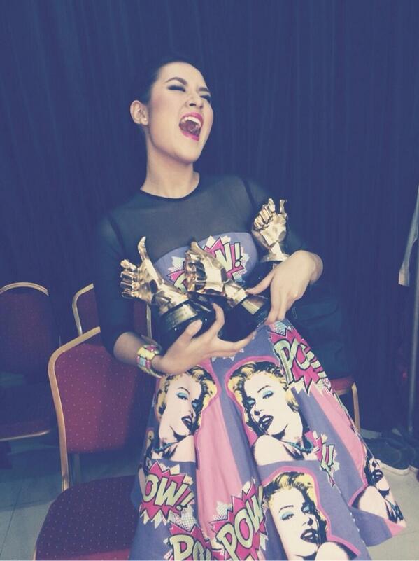 Yeeess yeeess siapa lagi kalo bukan <a href="/raisa6690/">Raisa Andriana</a> :D teteh raisa ini bakalan jadi guest star di event nanti