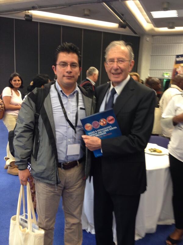 omarcyc's tweet image. An absolute pleasure meeting @profasinger. I&apos;m an admirer of his work. #IFCPC2014