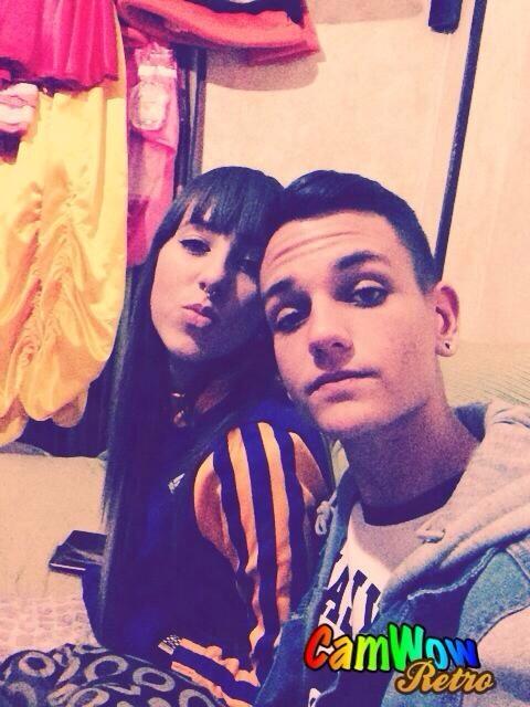 AnaMariaF22's tweet photo. Mi niño,lo quiero poco yo 💛 @JaviJ97 http://t.co/1WTqwsbWiz